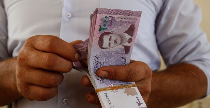 تعافٍ «مؤقت» لسعر صرف الليرة